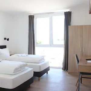 https://motel-bergtheim-self-check-in.com-bavaria.com
