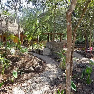 https://casa-mango-tulum.allrivieramayahotels.com