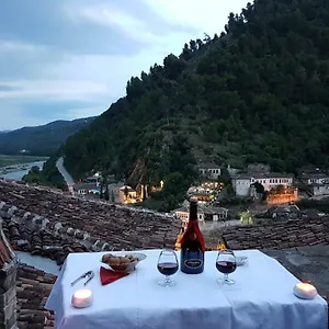Panorama , Berat Albania